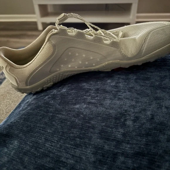 Vivobarefoot PRIMUS TRAIL FG 3.5 never worn - Picture 5 of 8